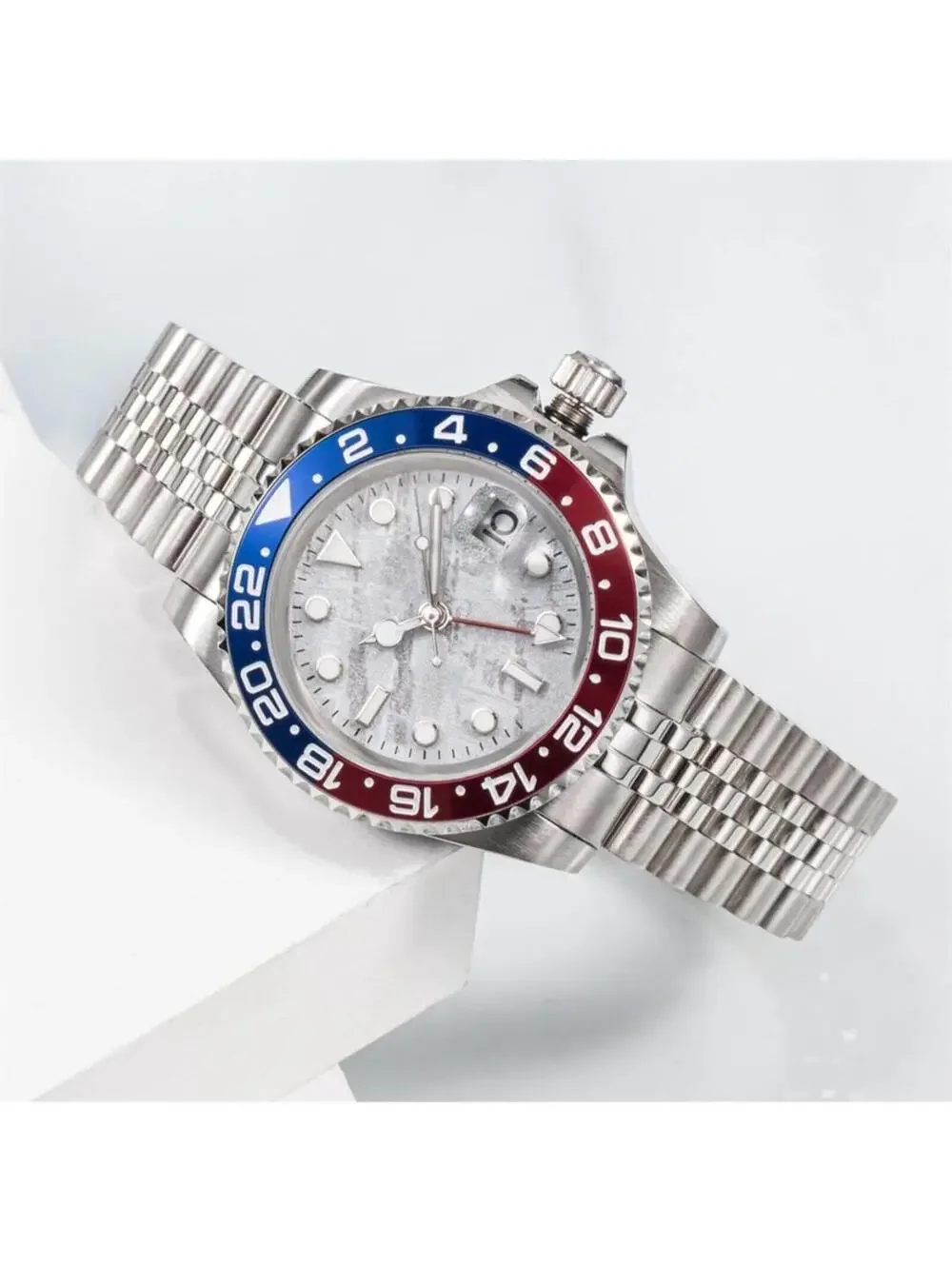 Stainless Steel Mechanical Watch with Sapphire Crystal Blue and Red Bezel 143